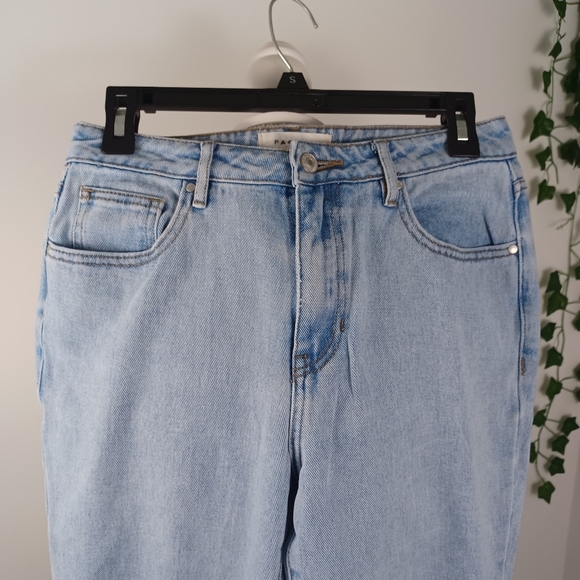 Pacsun Mom Jeans Juniors Plus Size 27 Medium Wash Denim -High Rise - Picture 3 of 16